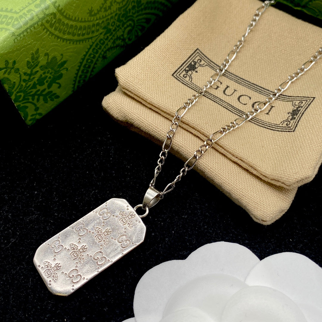 X1R75B46X Popular    Necklaces . Bracelets .