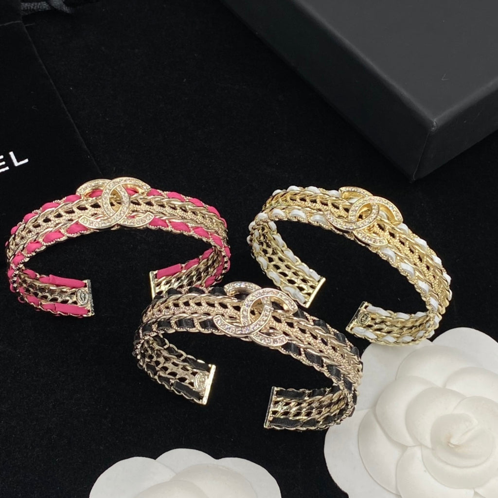 X1X24C577K  Popular Bracelets