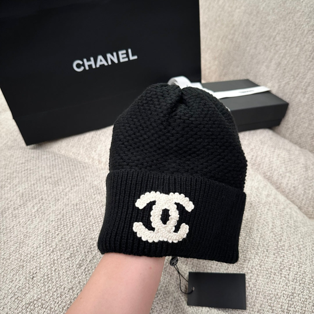 M1R86C17 Popular hats