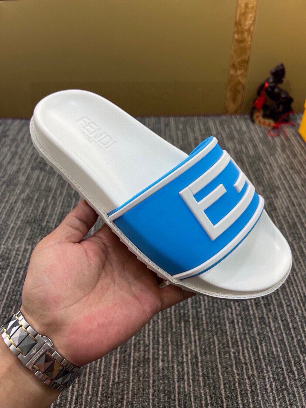 Z5Z35F287 Popular Slippers