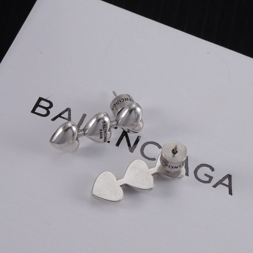 X1Z94J684E Popular Earrings