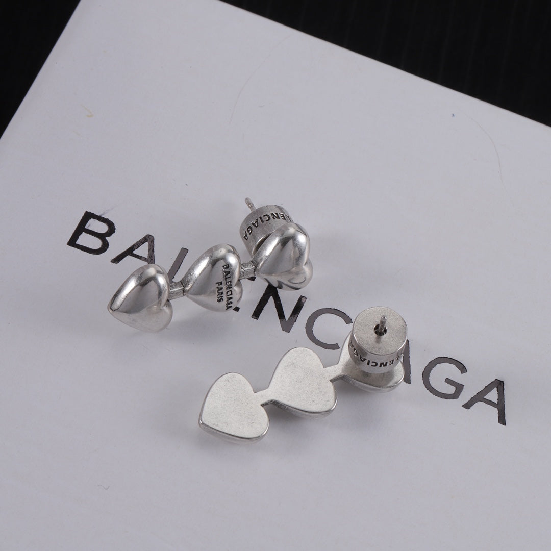 X1Z94J684E Popular Earrings
