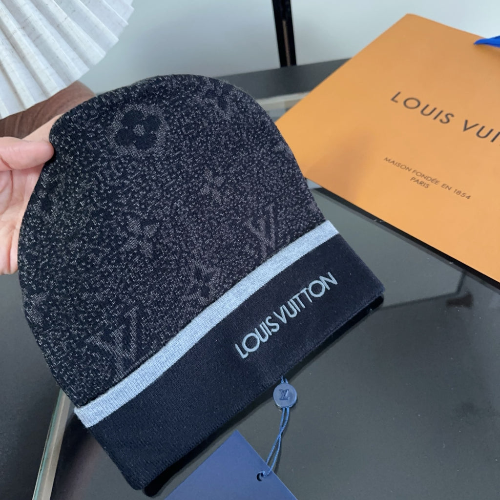 M1R86E19 Popular hats