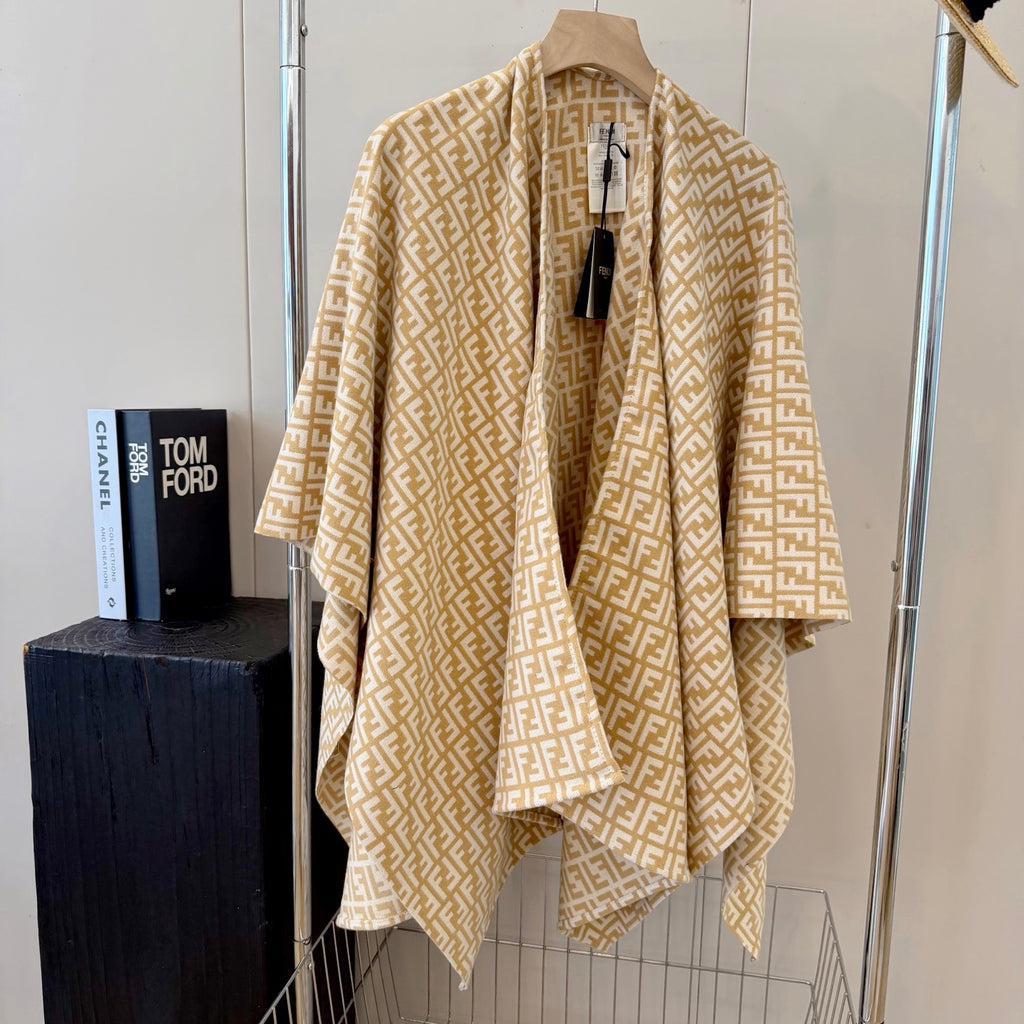 W1R86F42 Popular cape