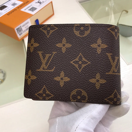 B1P70E15 Popular leather wallets
