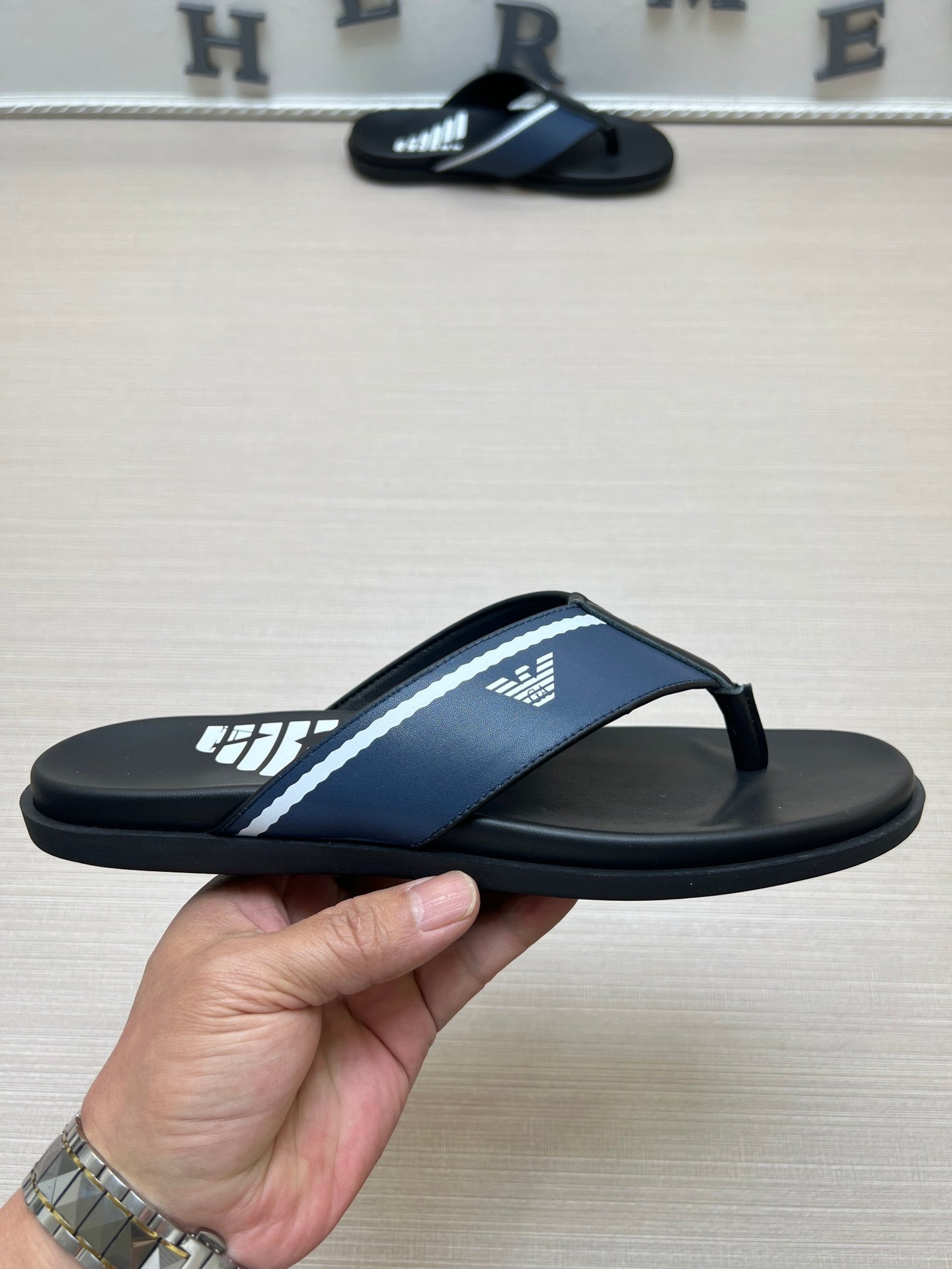 Z5ZA104 Popular slippers