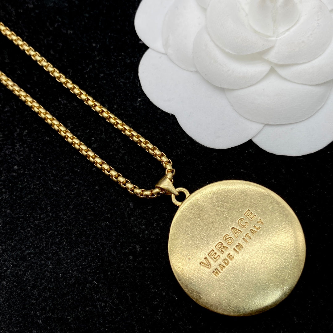 X1R75V99X Popular  Necklace