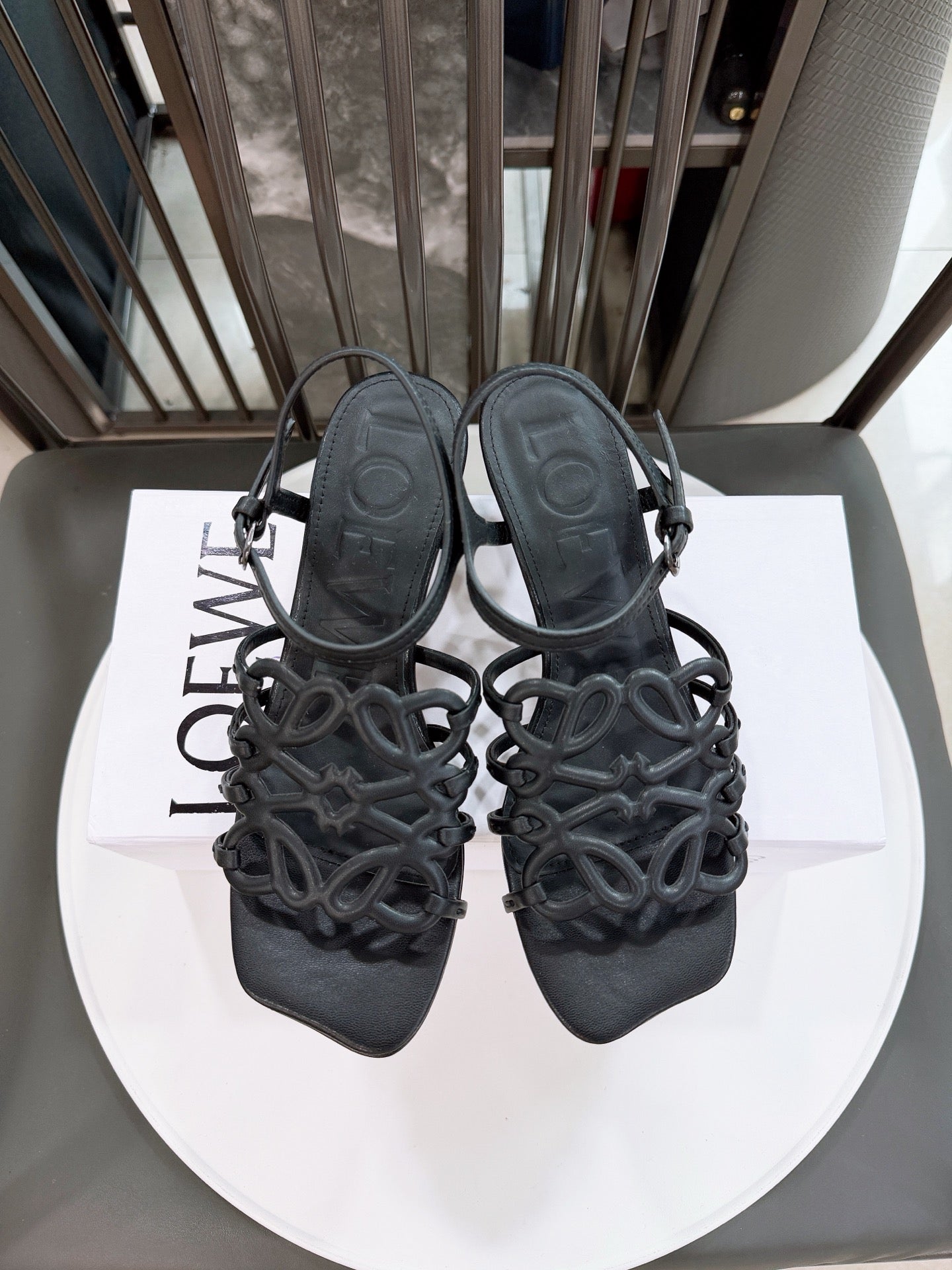 Z2R76A12 Popular high-quality  leather shoes