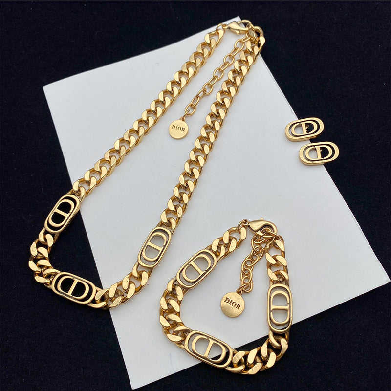 X1B91D394X  Popular Bracelets. Earrings. Necklaces