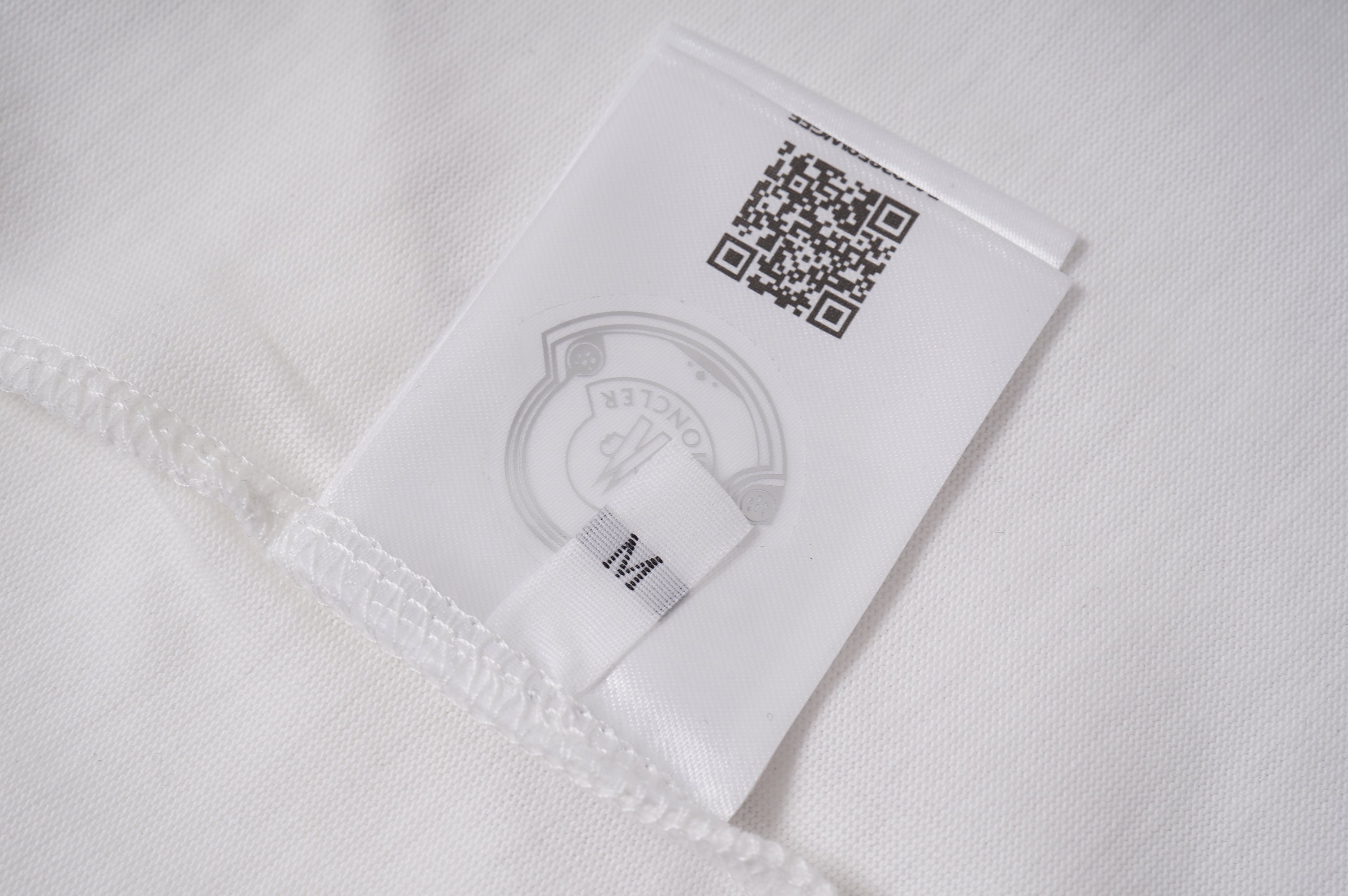 U1R45A208 Popular T-shirt