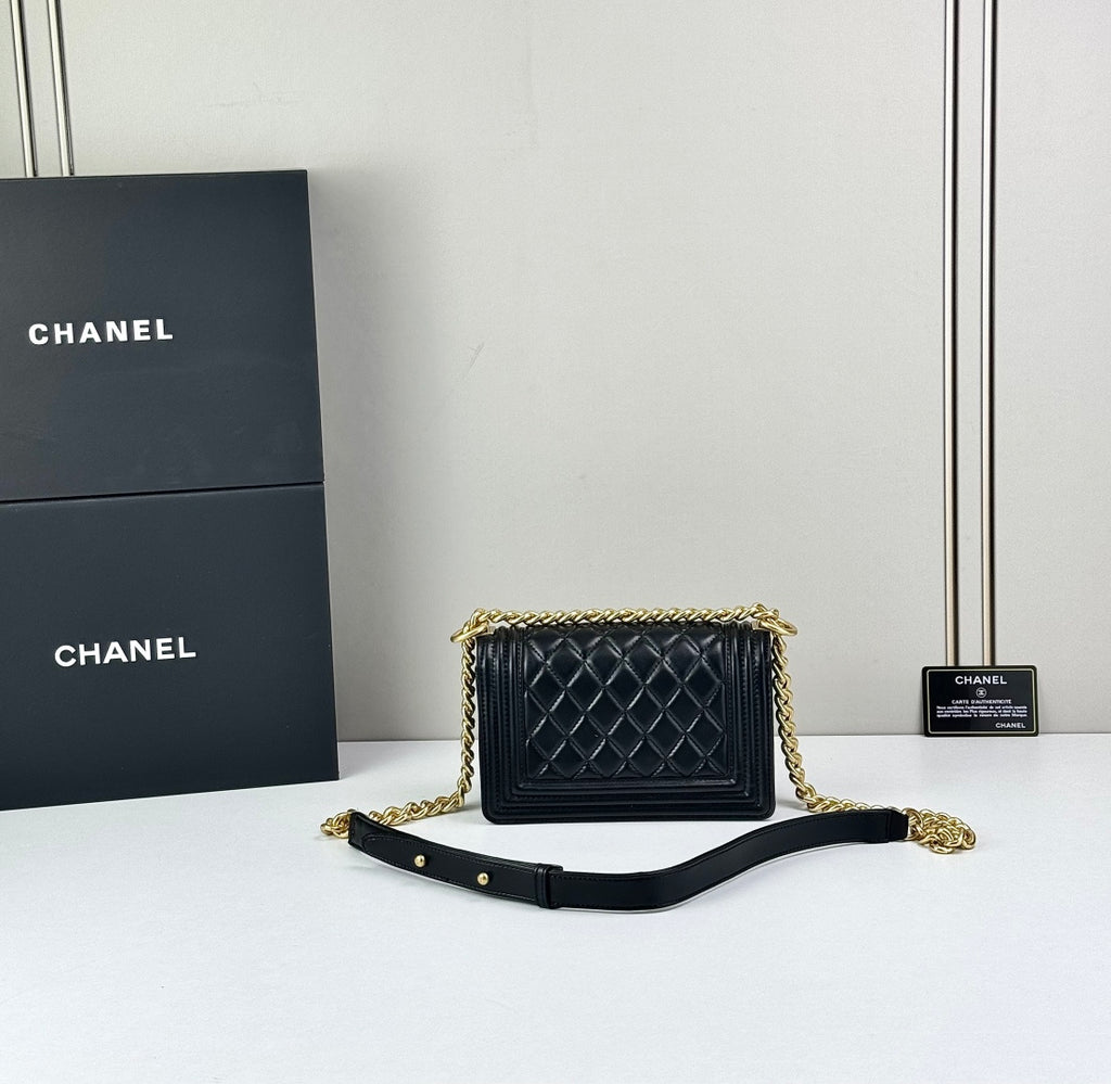 B1P36C16 Popular leather bag
