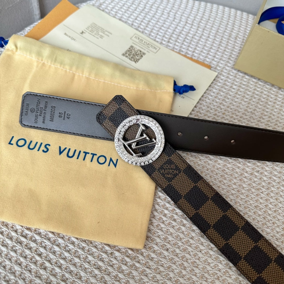 P1Q64E128 Popular  High quality belt With full package