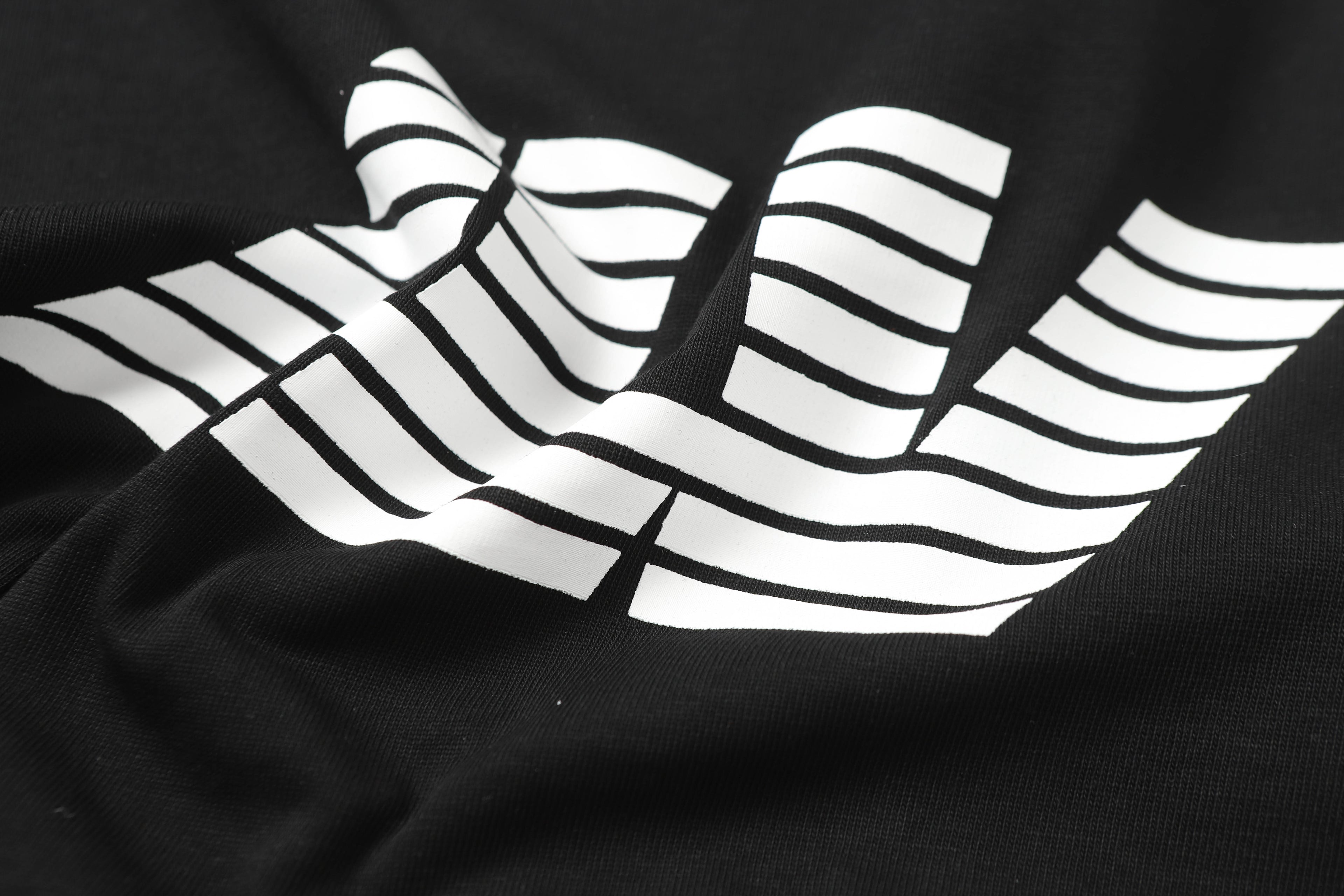 U1R45E149 Popular T-shirt