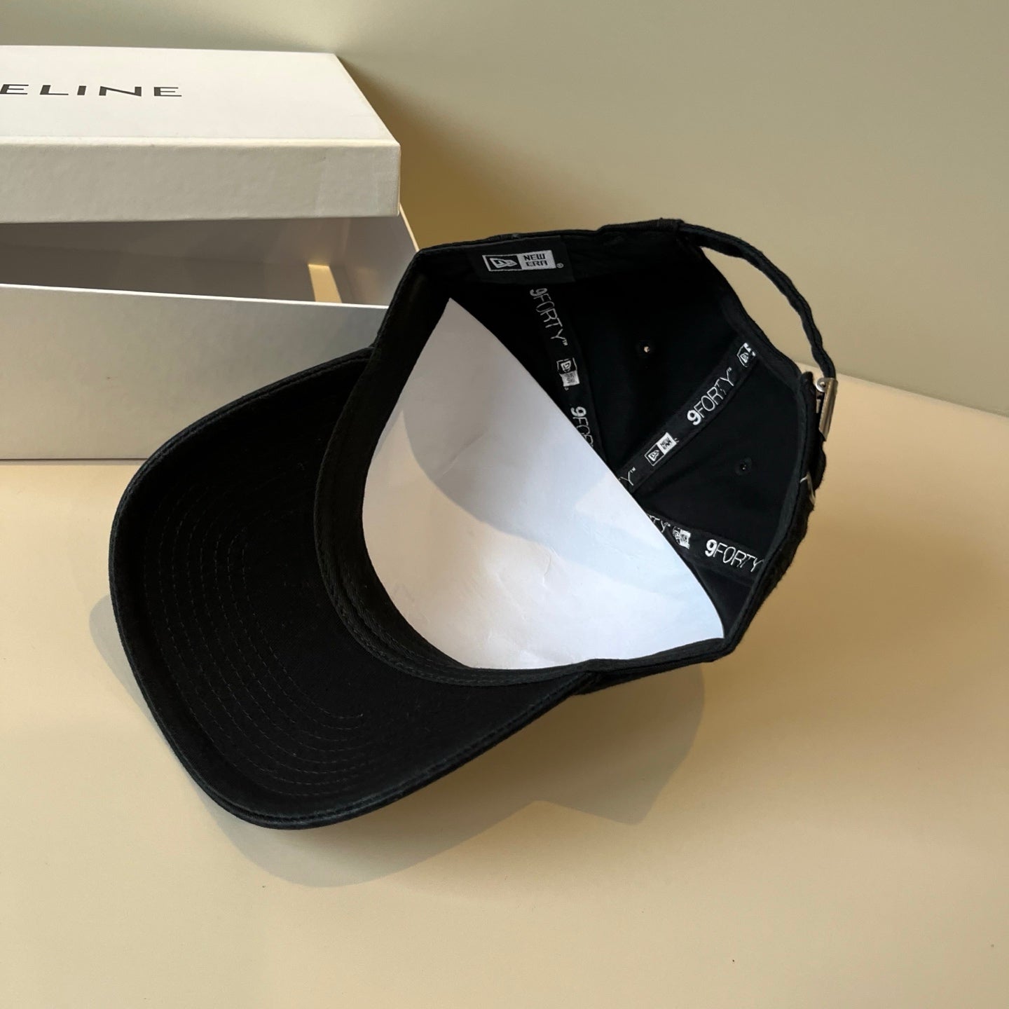M1Q85A78 Popular hats