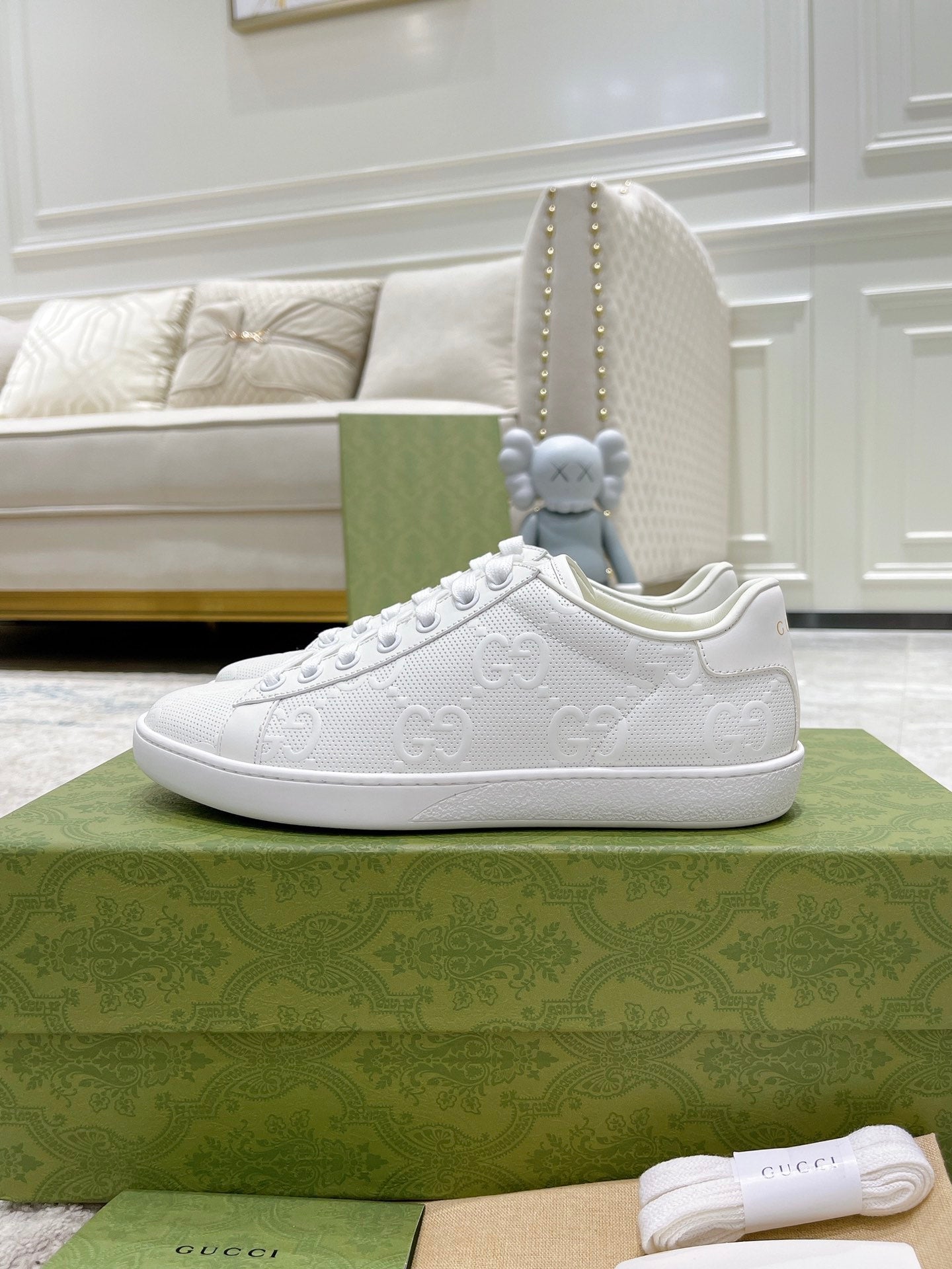 Z2Q105B200 Popular high-quality Shoes