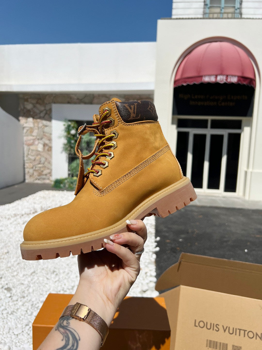 Z2B65E21 Popular high-quality leather boots