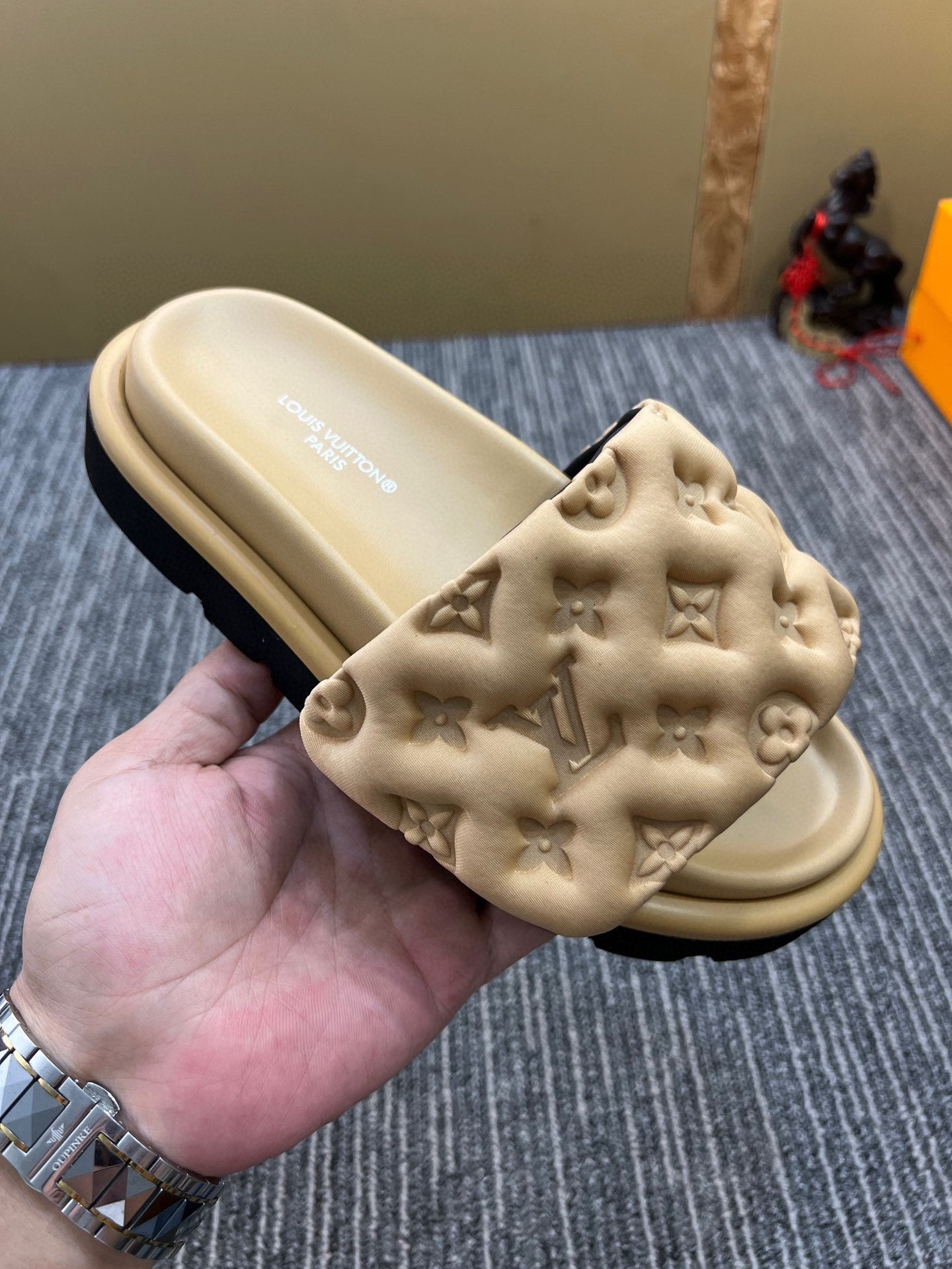 Z5YE116 Popular Slippers