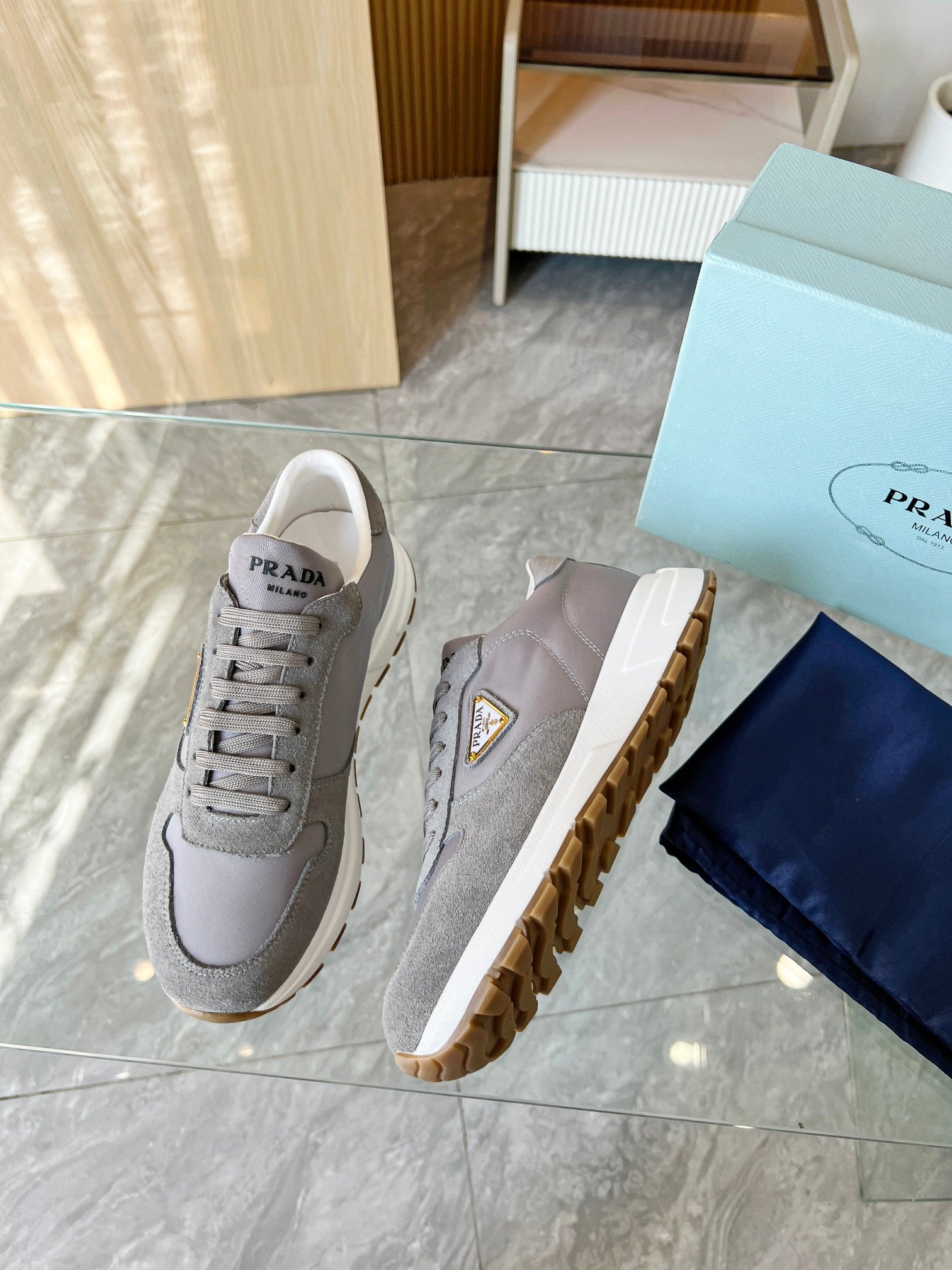 Z2Z85PD45  Popular high quality shoes