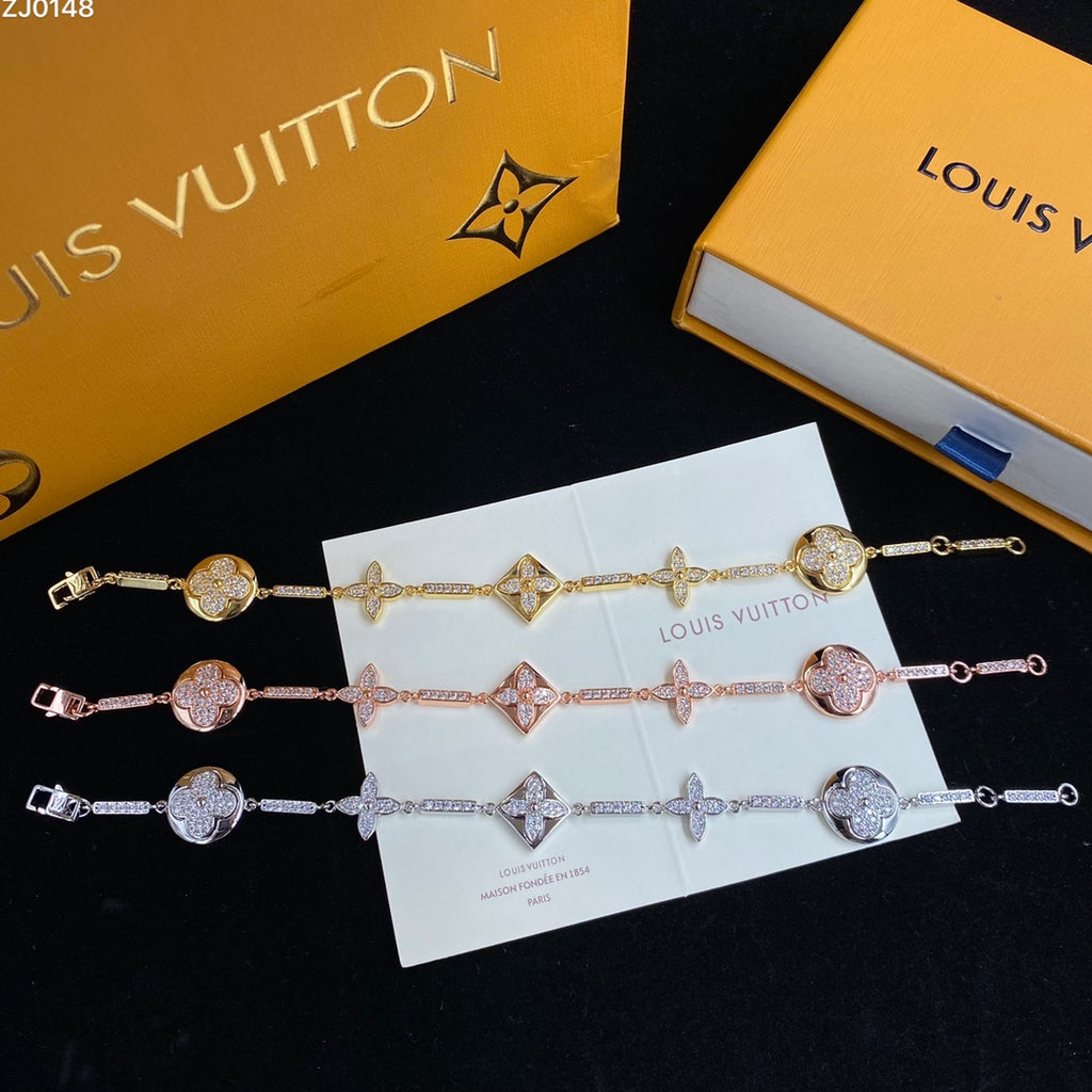 X1X34E602X  Popular Bracelets