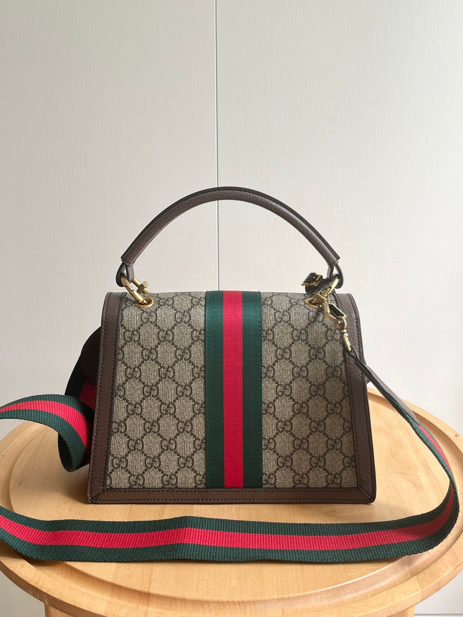 B12X64B468 Popular leather bag
