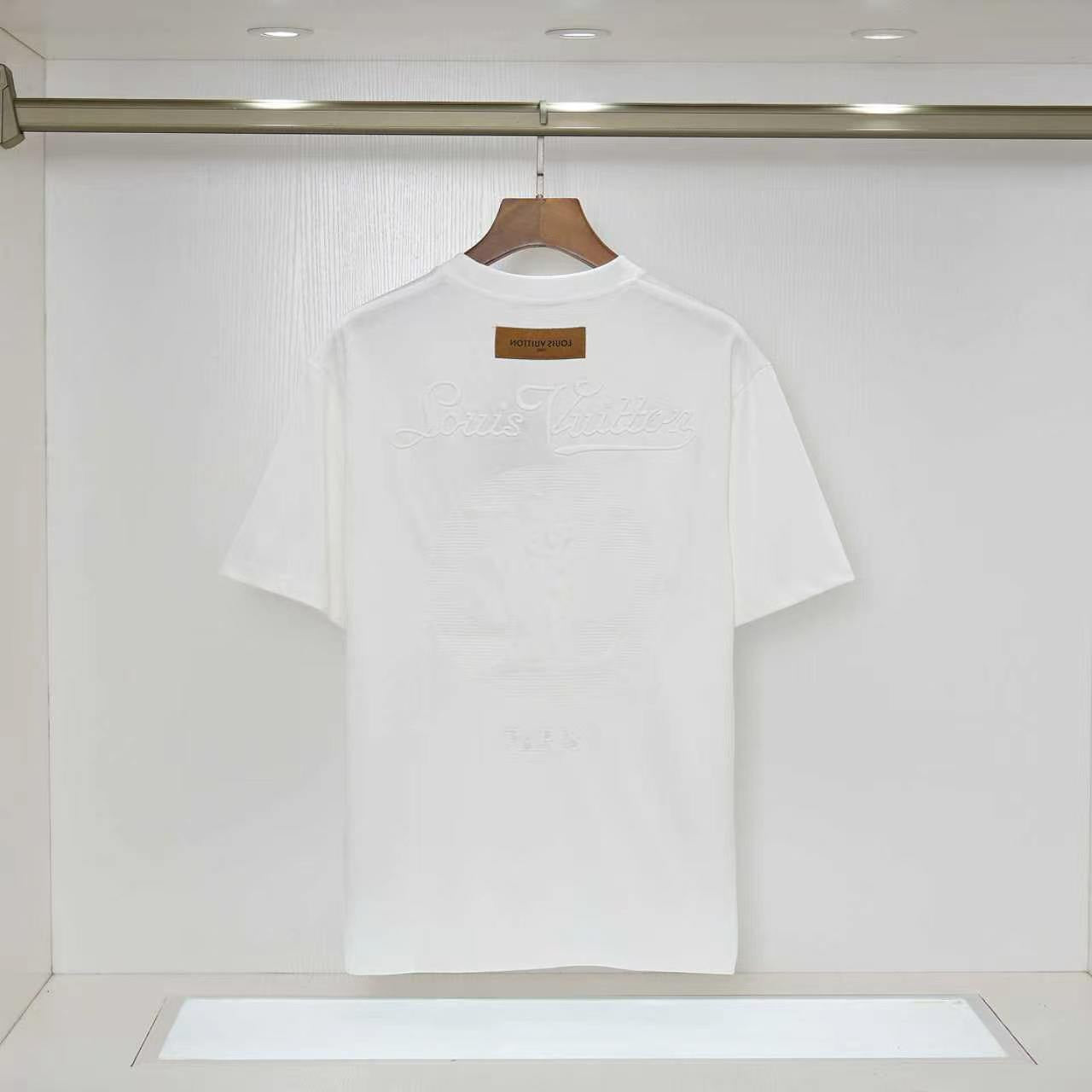 U1R86E12 Popular T-shirts