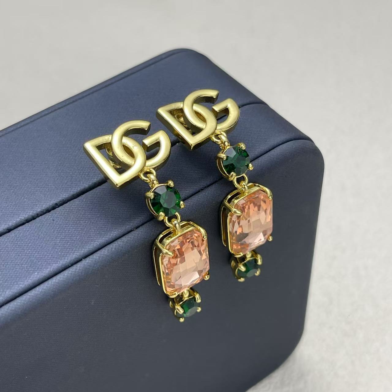 X1Z95A26E Popular Earrings