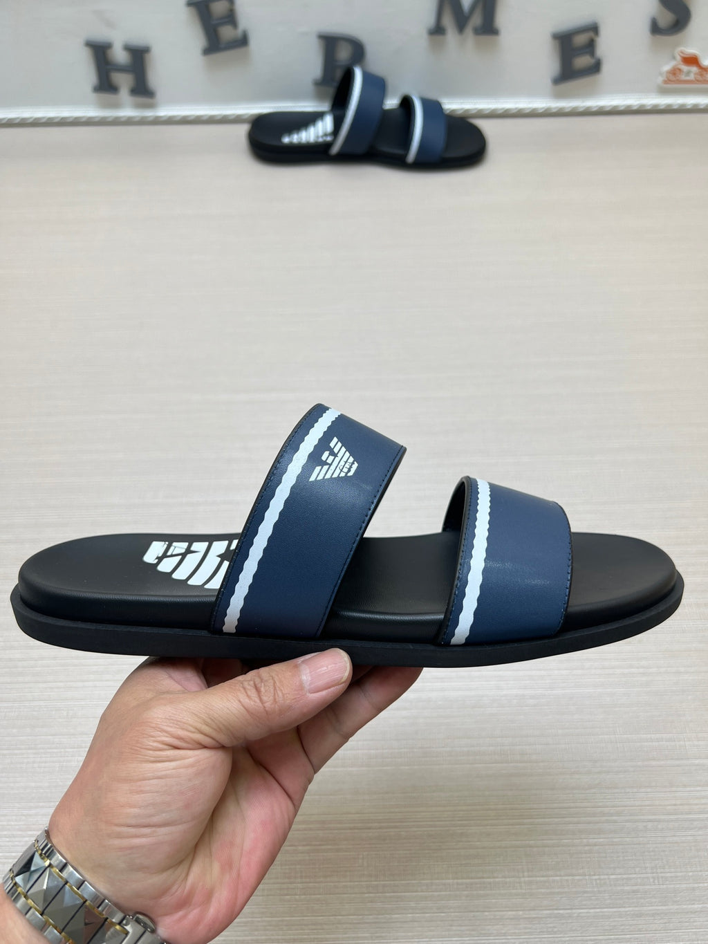 Z5ZA104 Popular slippers
