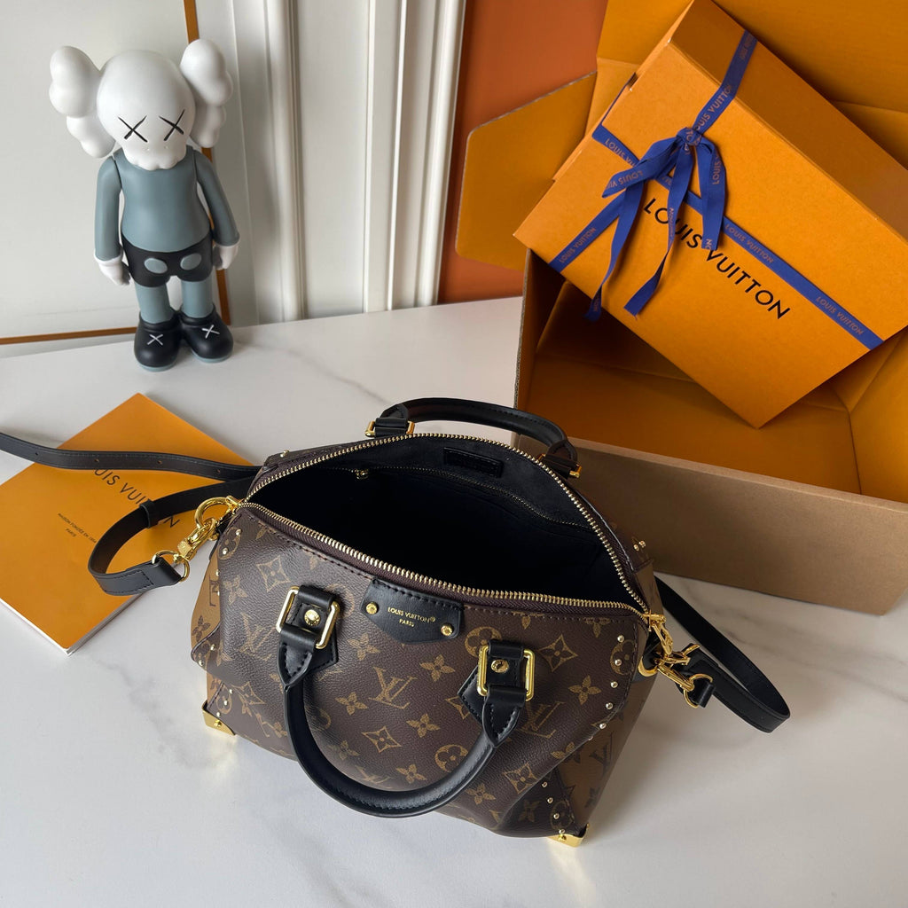 B1P46E77 Popular leather bag
