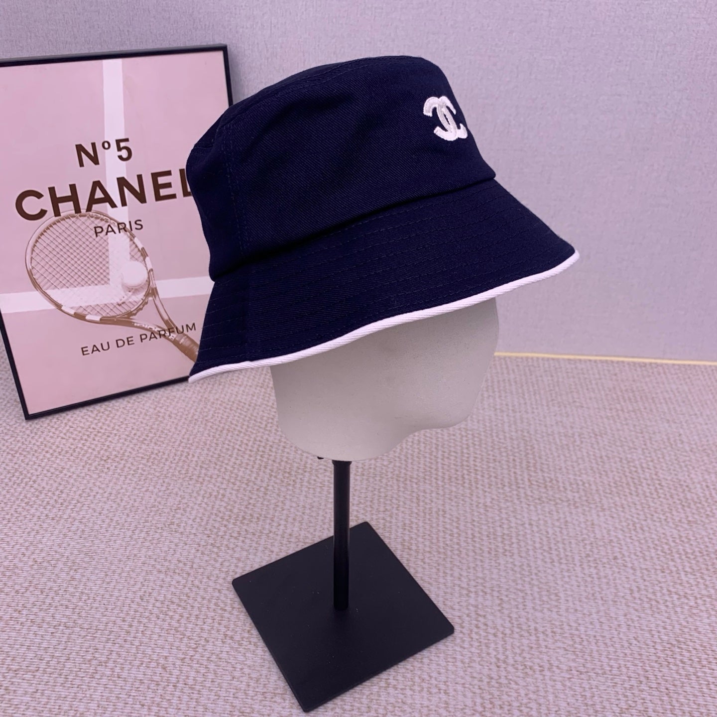 M1Q45C41 Popular hats