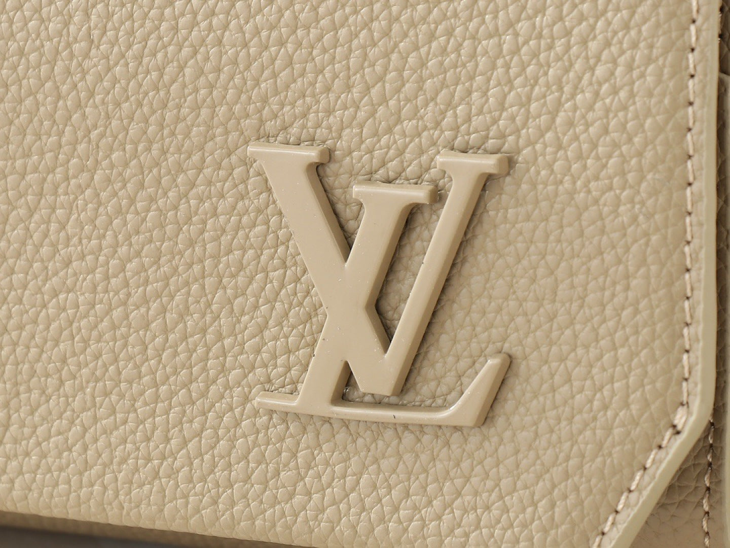 B1P36E78 Popular leather bag