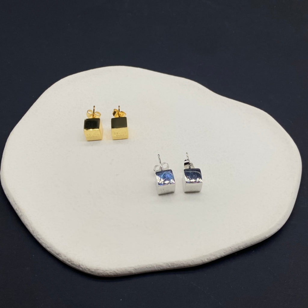 X1Z94CL972E Popular Earrings