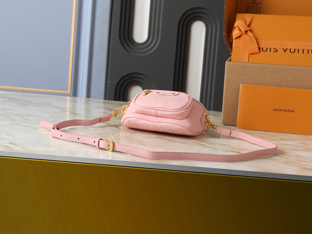 B1P46E72 Popular leather bag