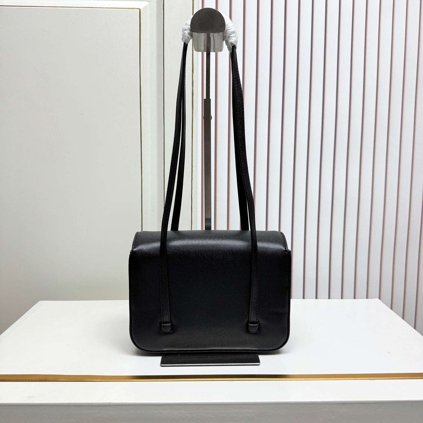 B1X46C2 Popular leather bag