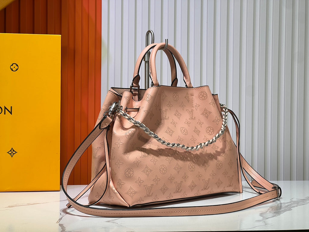 B1X15E13 Popular  leather bag)