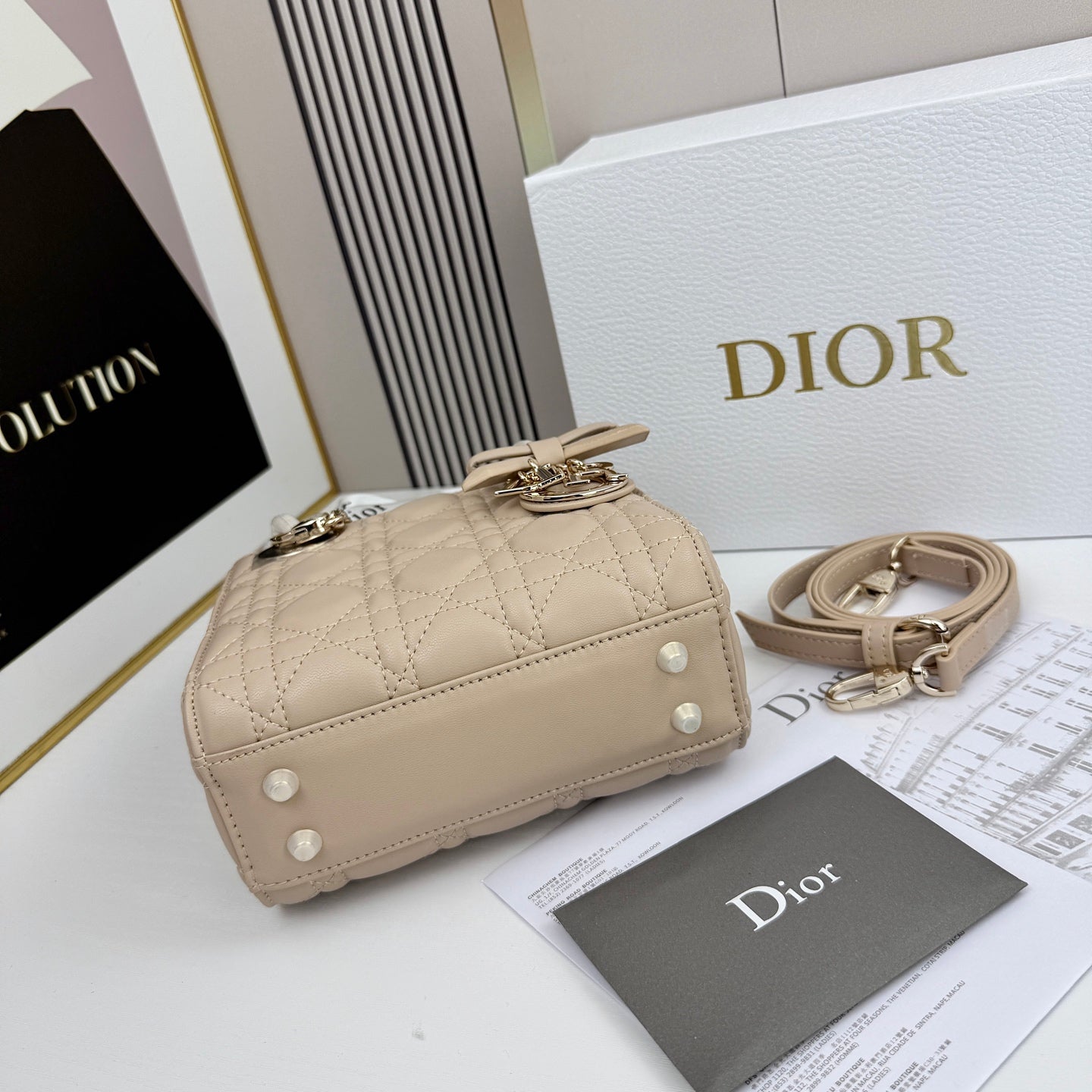 B1R66D1 Popular leather bag