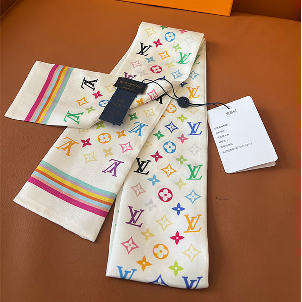 W1N55E41 Popular Silk Scarve