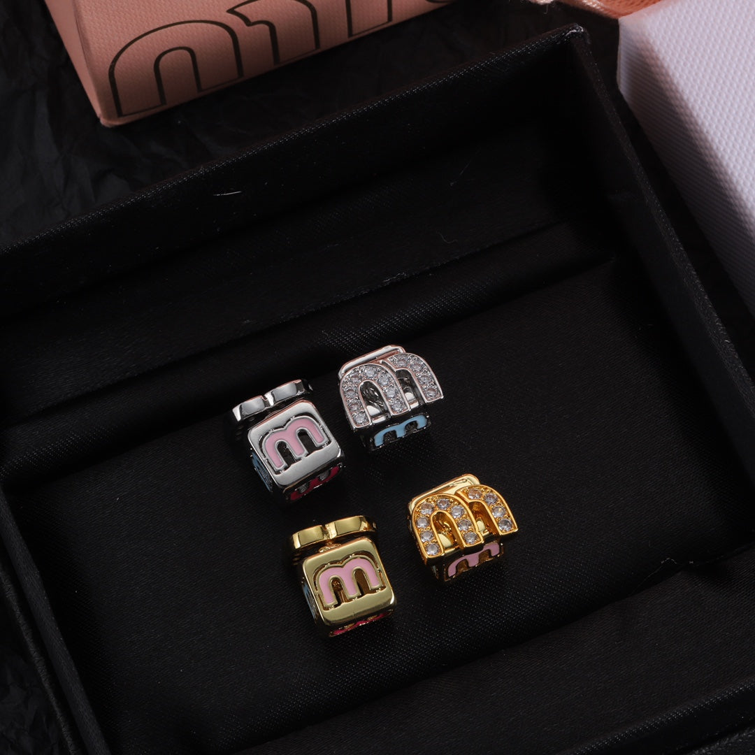 X1Z54A333E Popular  Earrings