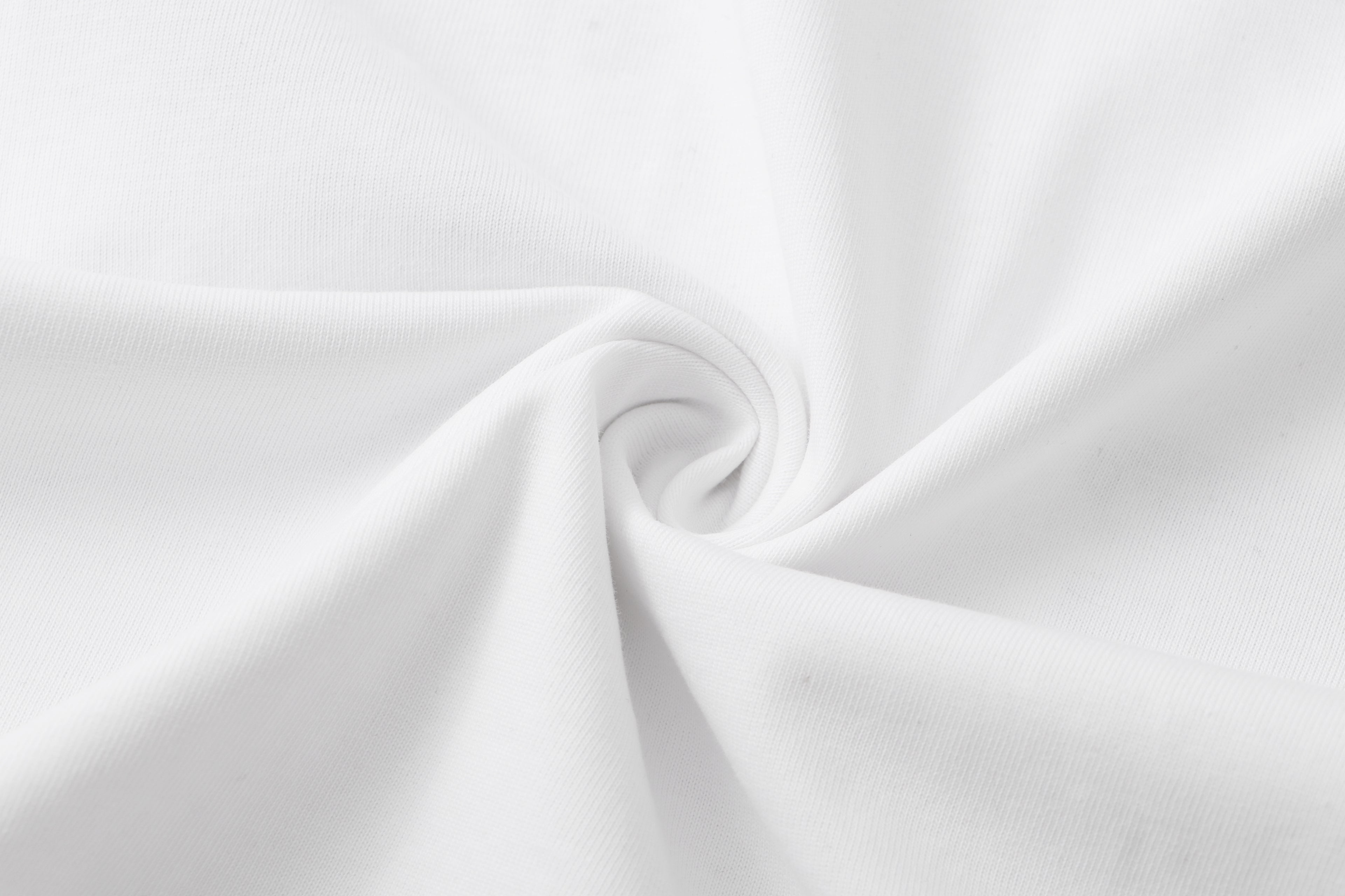 U1P36A16 Popular T-shirts