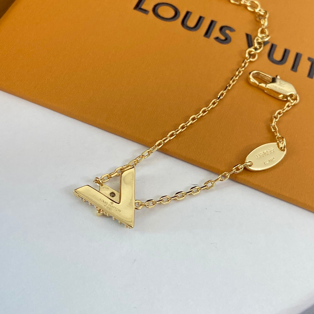 X1X34E609X  Popular  Earrings Bracelets Necklaces
