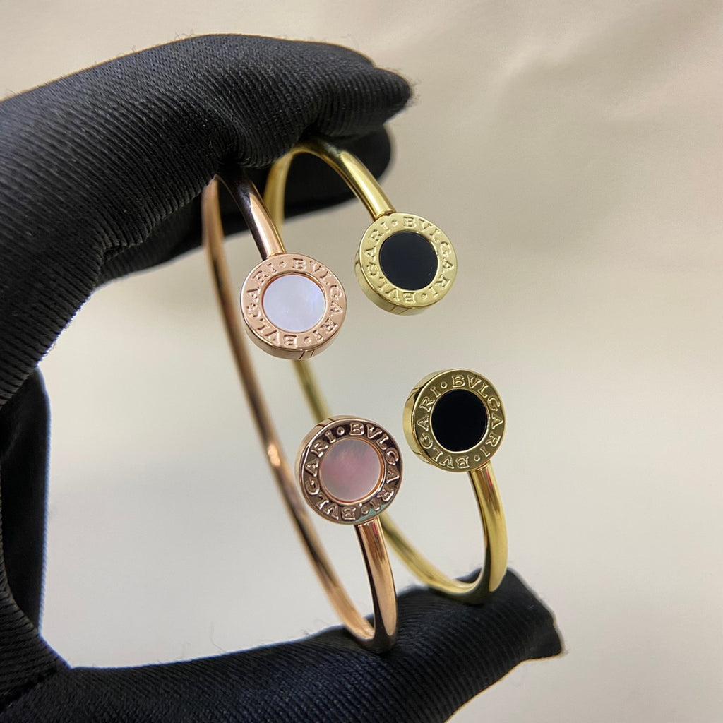 X1Q85S46K  Popular Bracelets