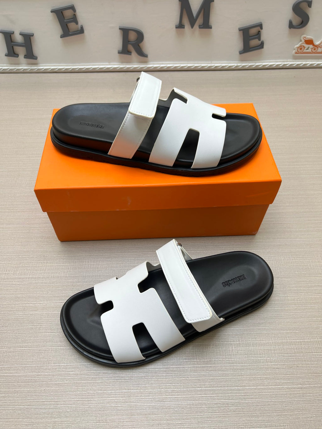 Z5ZH1 Popular slippers