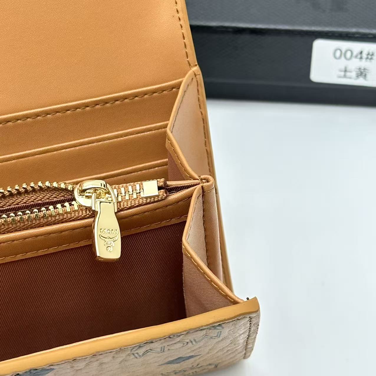 B1N36M14 Popular leather  Wallets