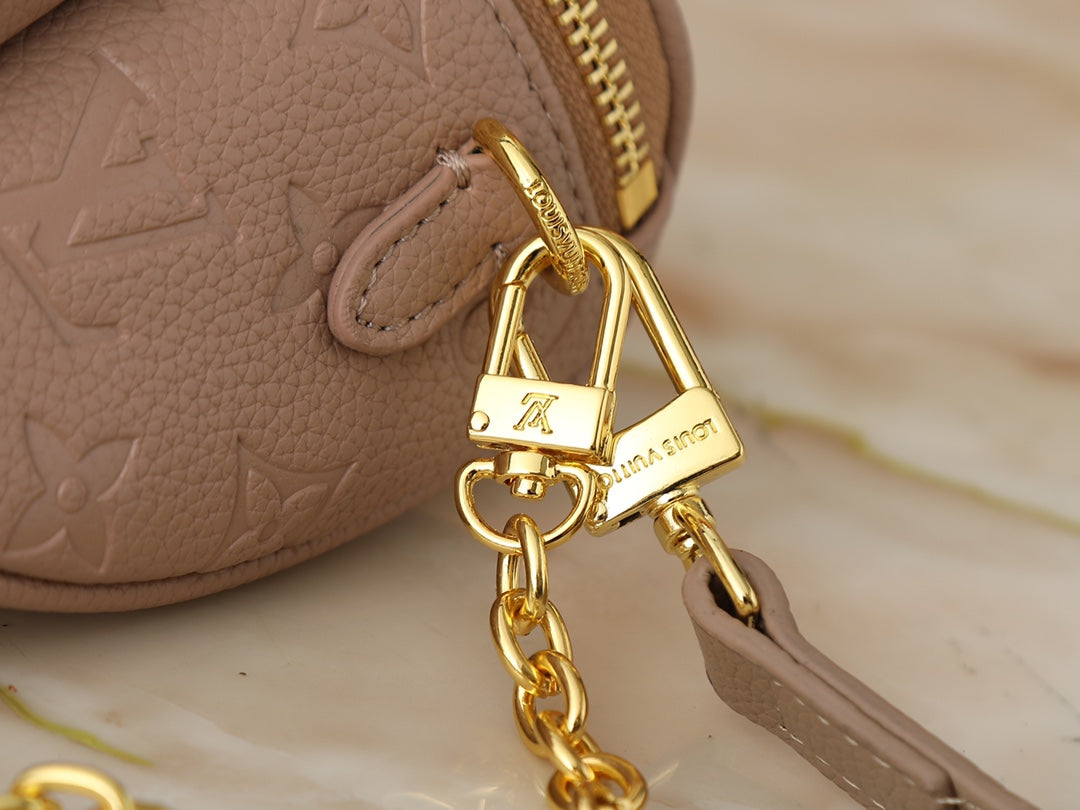 B1P46E72 Popular leather bag