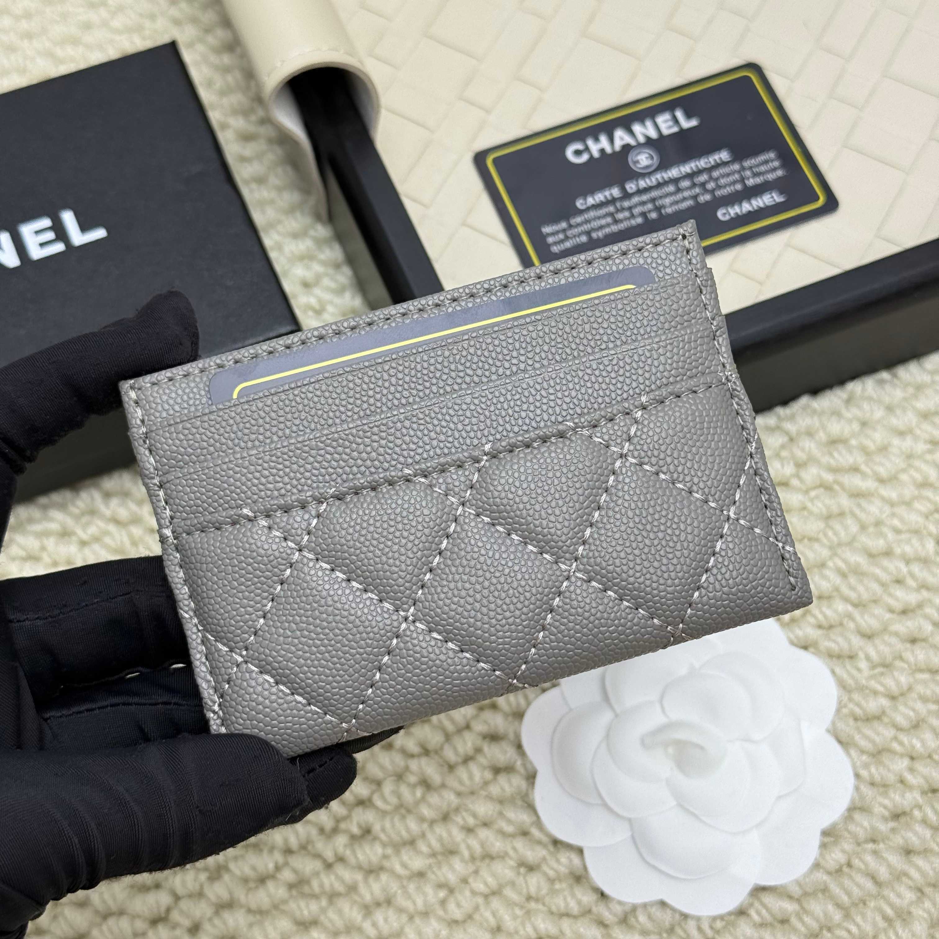 B1R115C153 Popular card holder