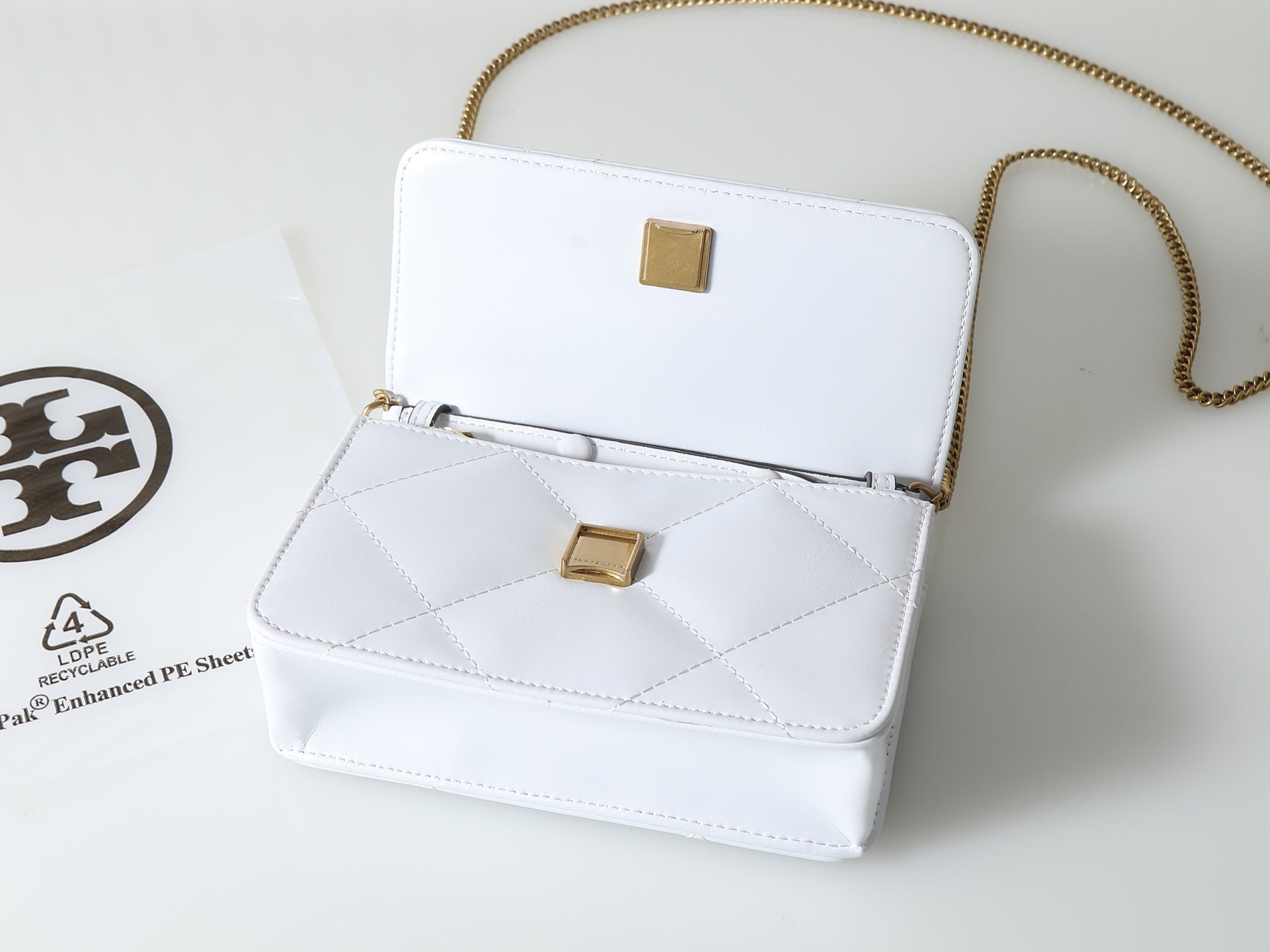 B1X56A26 Popular leather bag