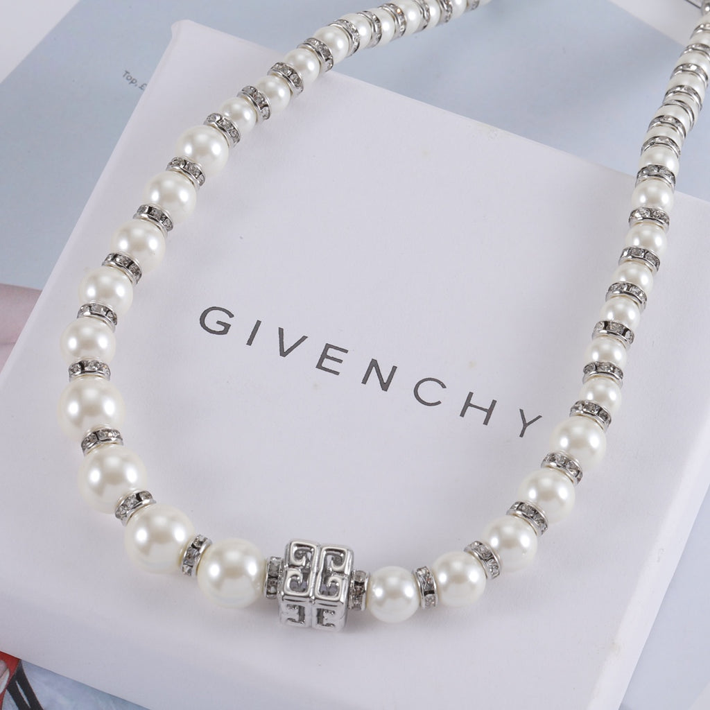 X1Z94GV1057X Popular  Necklaces