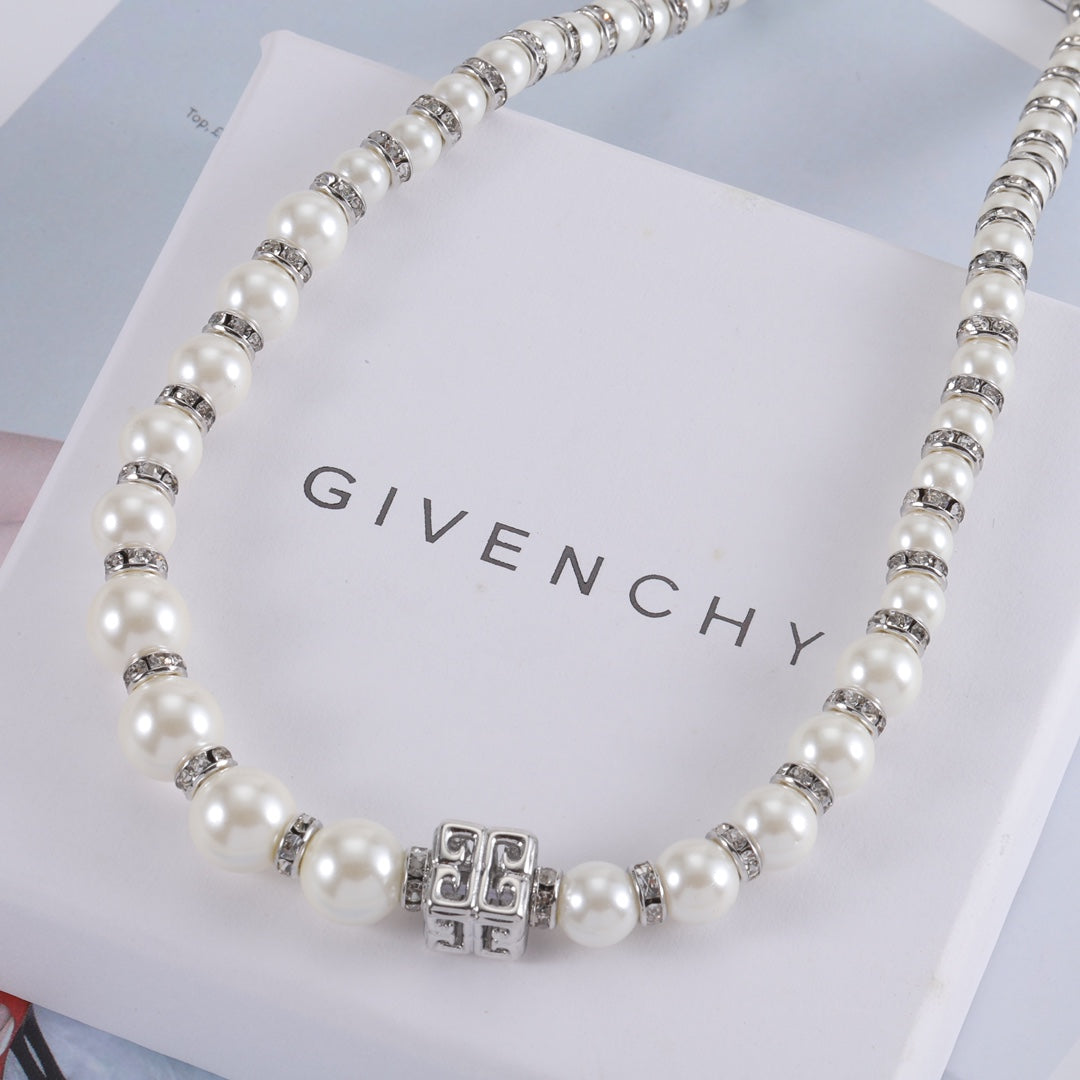 X1Z94GV1057X Popular  Necklaces