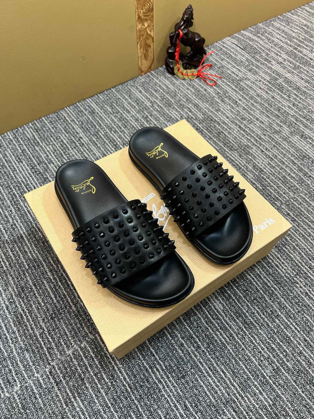 Z5ZA126 Popular slippers