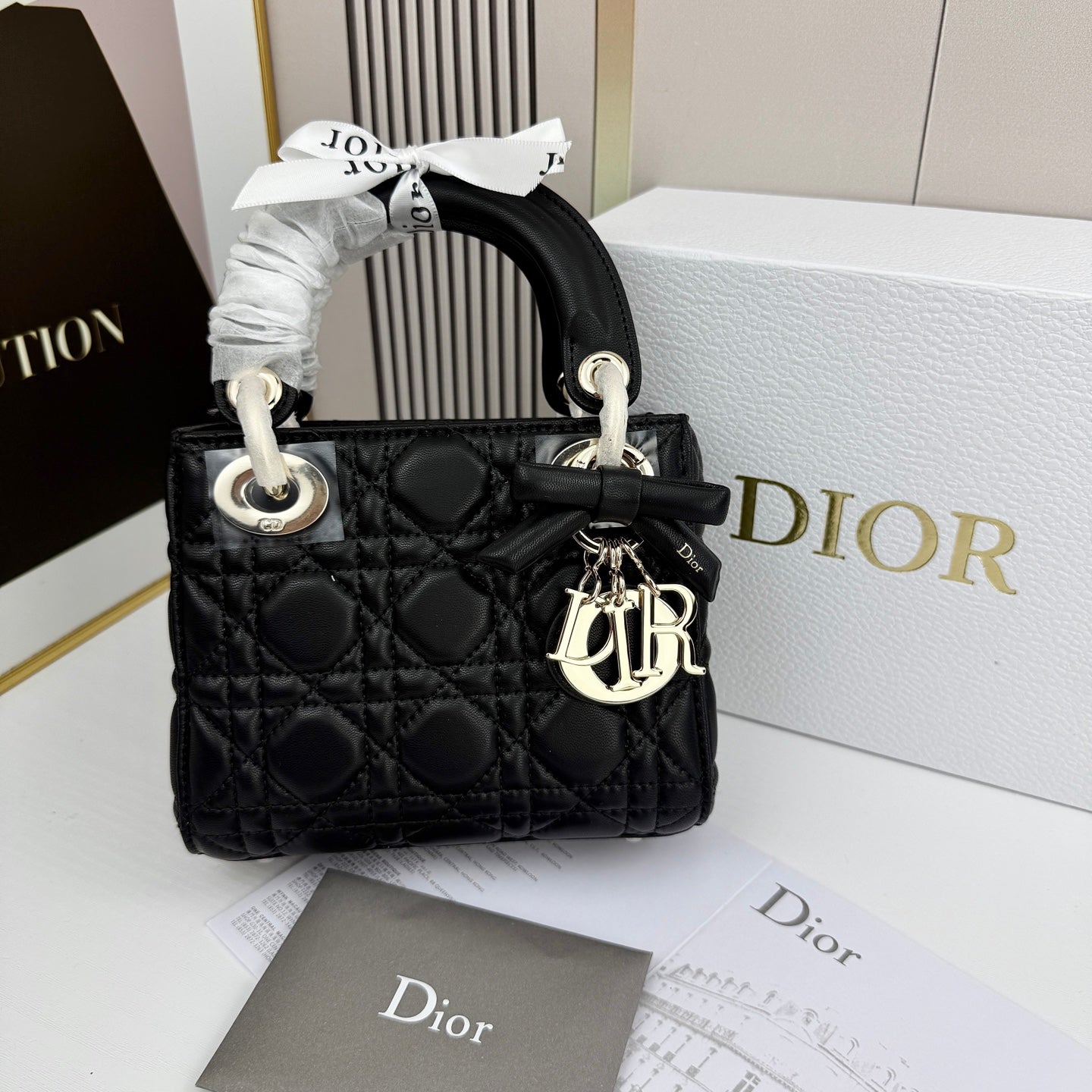B1R66D1 Popular leather bag