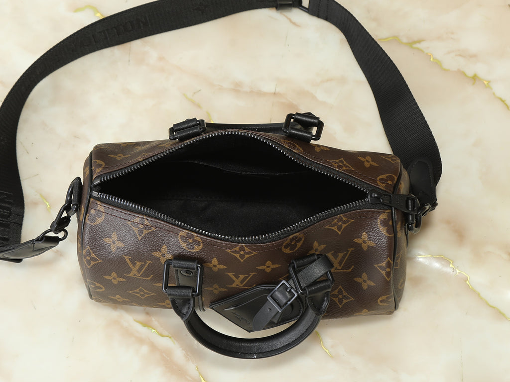 B1R76E53 Popular leather bag